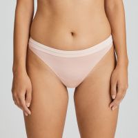 Primadonna Twist Glow Thong in Powder Rose